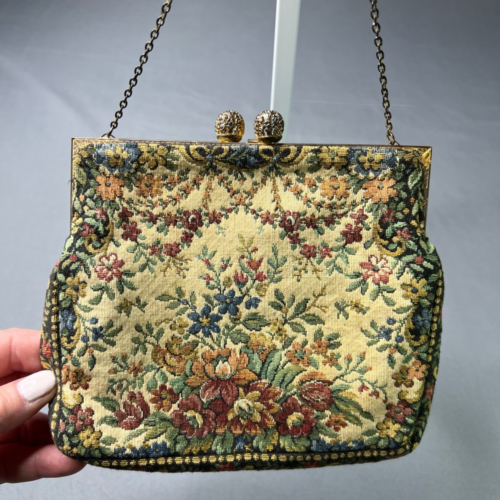 Vintage David's Fifth Avenue Tapestry Purse – Made in France Kiss Lock Clutch - Picture 2 of 12